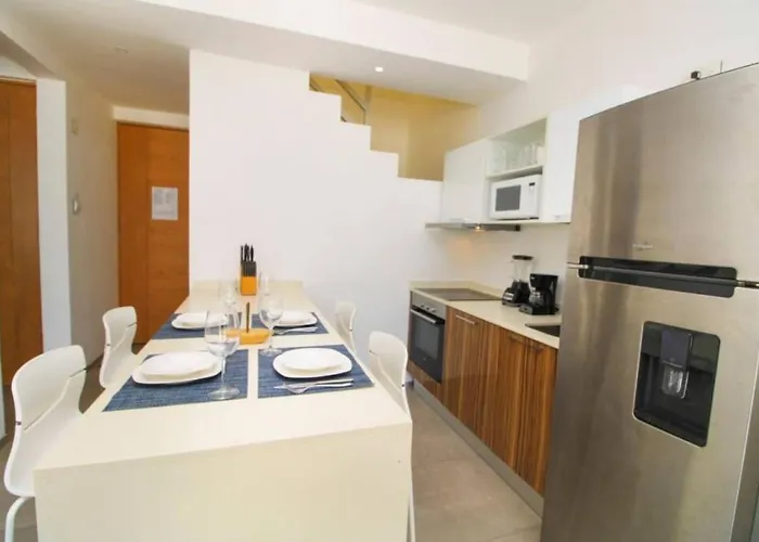 Downtown Exclusive 2br Ph With Priv Pool Gym Cinema