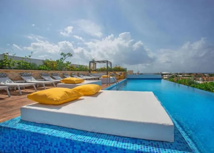 Downtown Exclusive 2br Ph With Priv Pool Gym Cinema Playa del Carmen